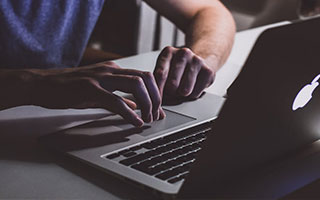 德甲：奥格斯堡VS 霍芬海姆，奥格斯堡缺兵少将，霍芬海姆能否乘虚而入？